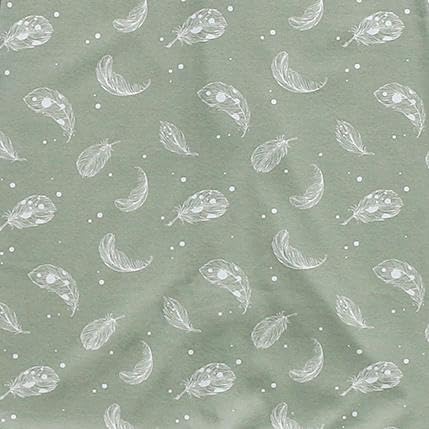 Owlivia 0.5 TOG sleeveless design keeps baby cool in warm rooms.