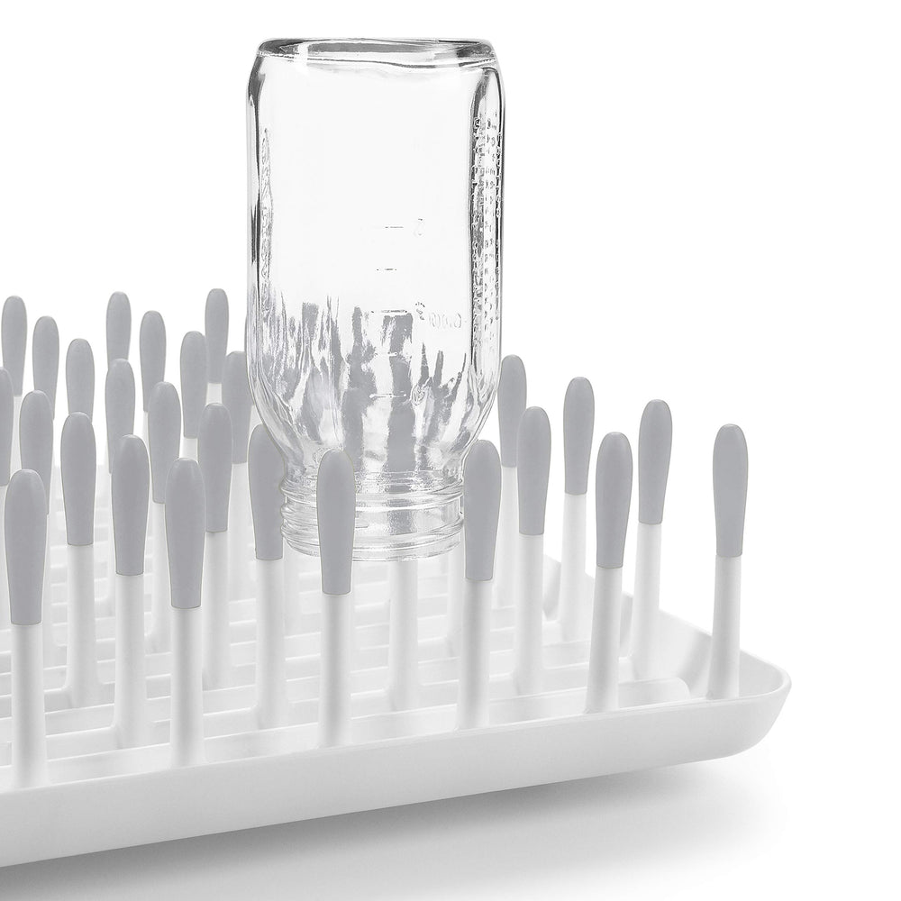 OXO Tot Bottle Cleaning Kit helps tidy feeding gear