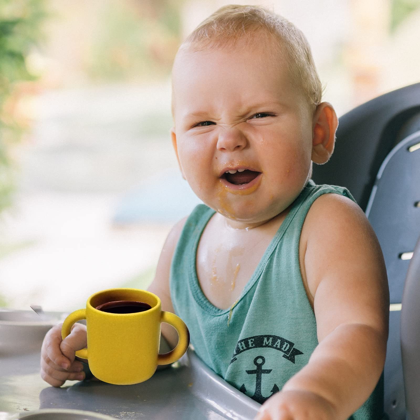 Paeyaer travel-friendly training cup for infants 6 months plus