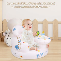 Pakoo inflatable seat with built-in pump enables fast, tool-free setup.