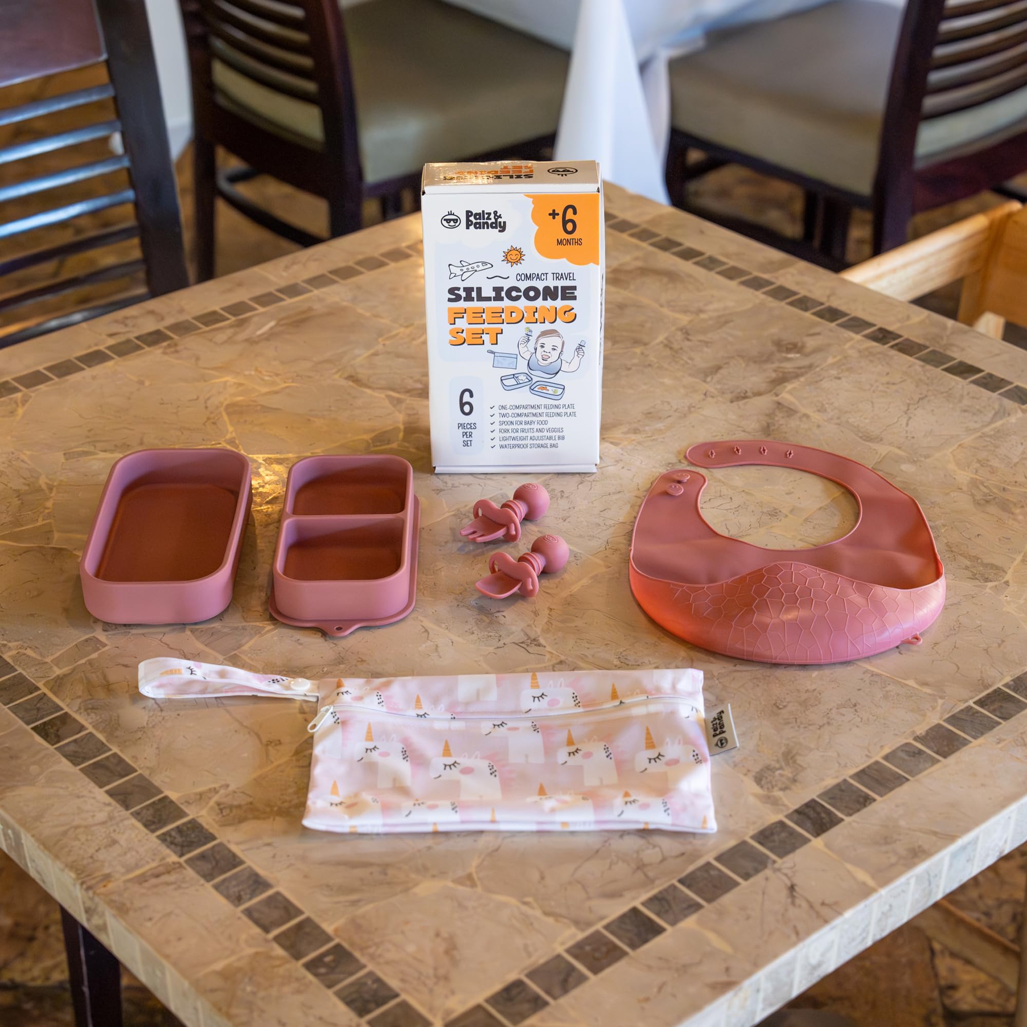 Complete 6-piece Palz and Pandy travel set supports tidy meals away from home.
