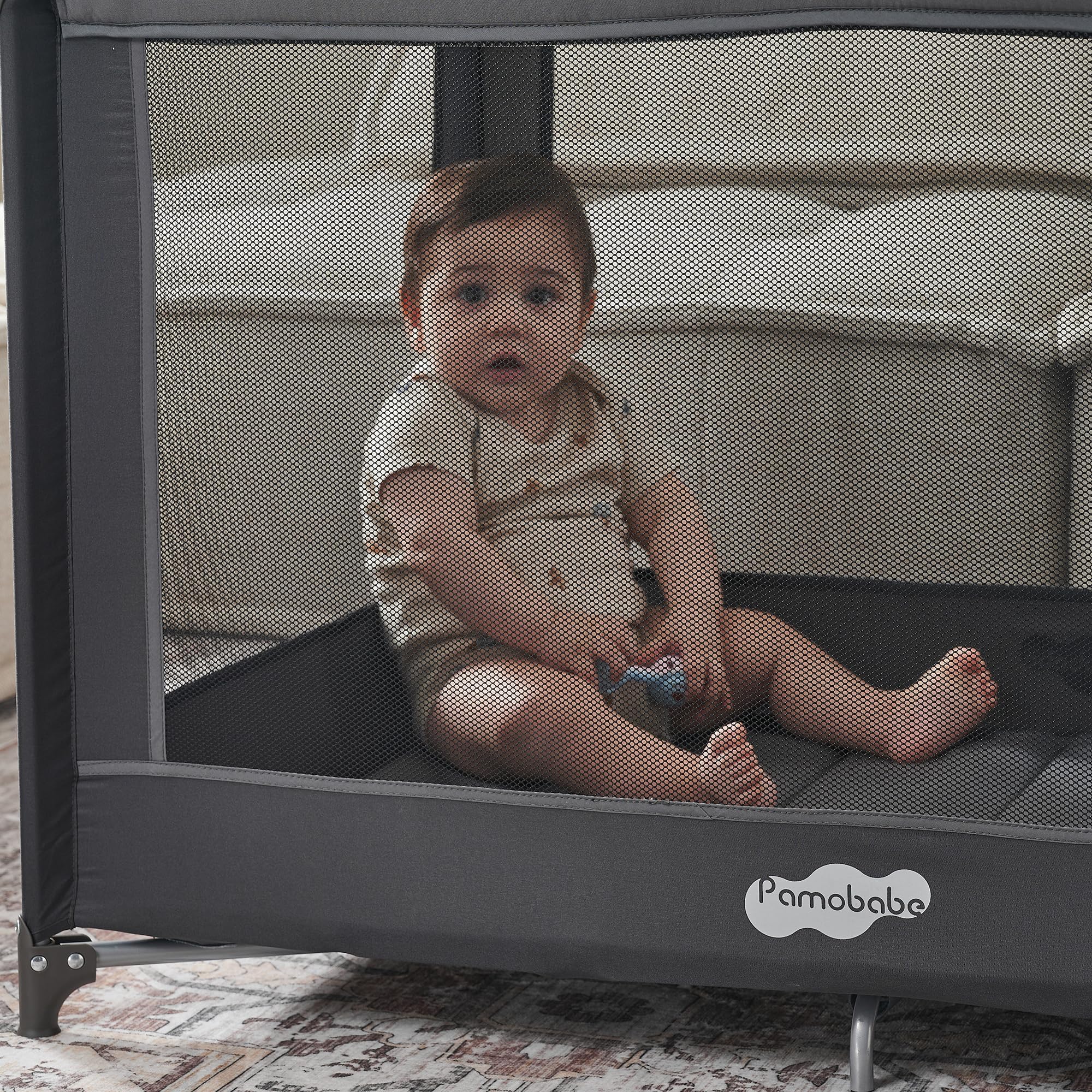 Pamo Babe detachable bassinet showcases versatility for naps and quick room changes.
