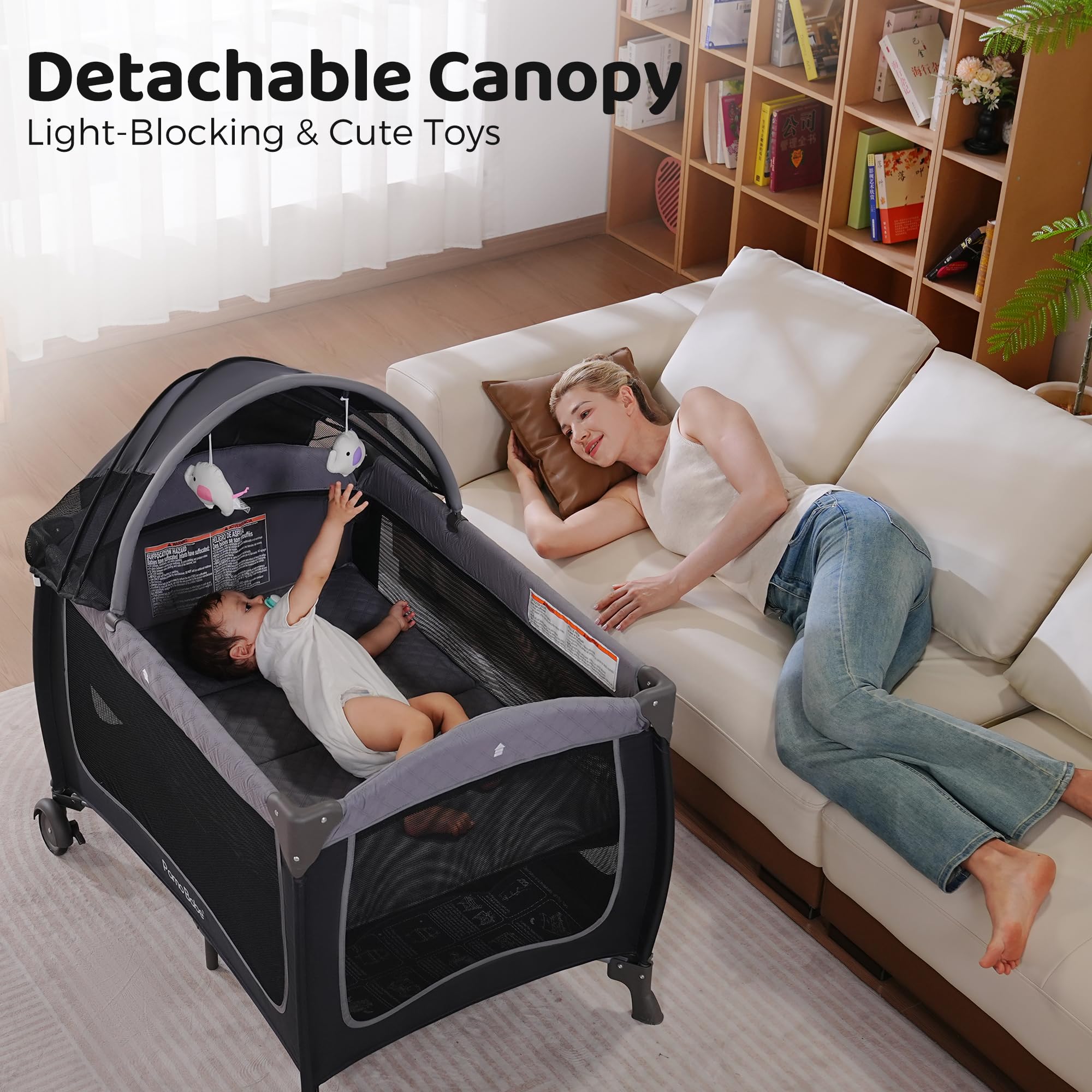 Pamo Babe wheels with brakes enable smooth movement and secure stops.