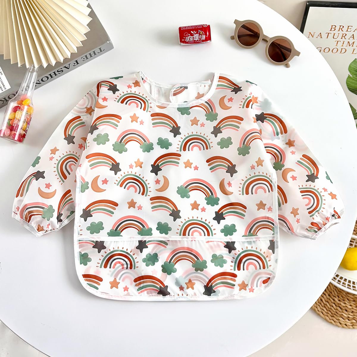 PandaEar fashionable bib with trendy look for stylish meals.