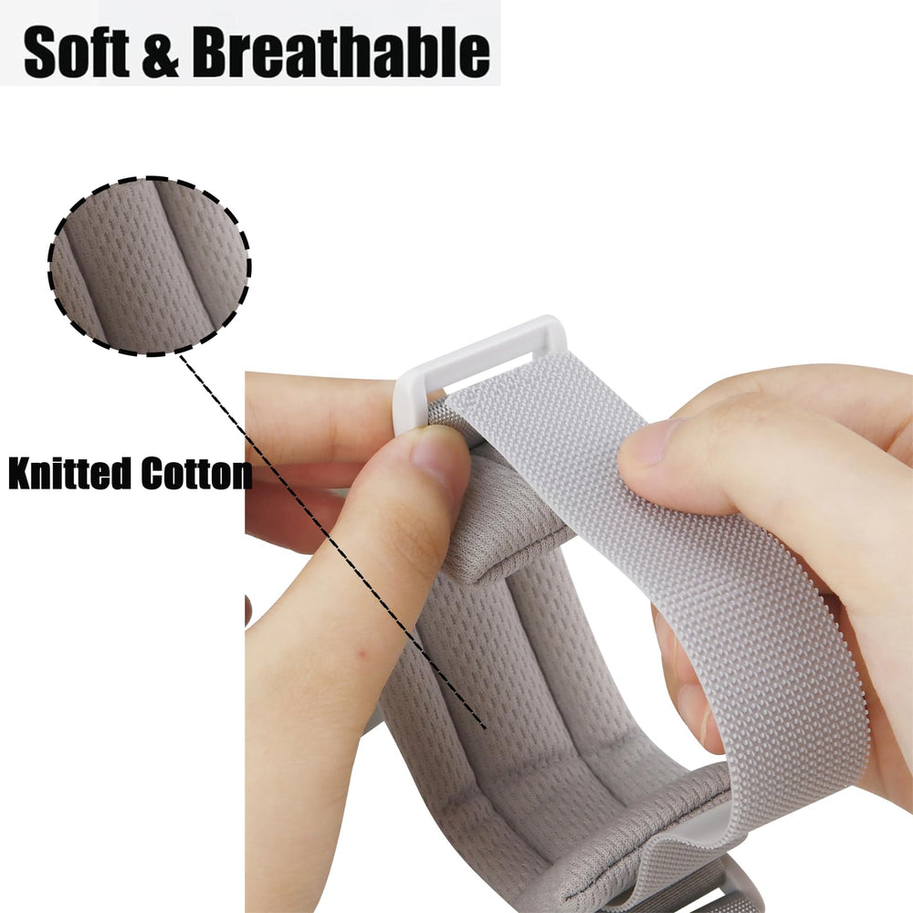 PandaEar wrist link swivel clip illustrating tangle-free movement