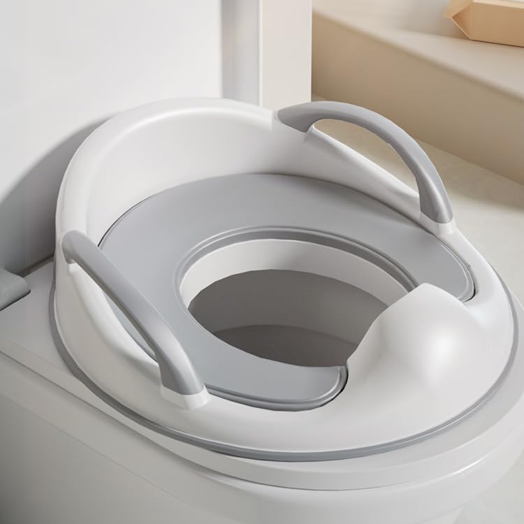 PandaEar fits round and oval toilets for versatility.