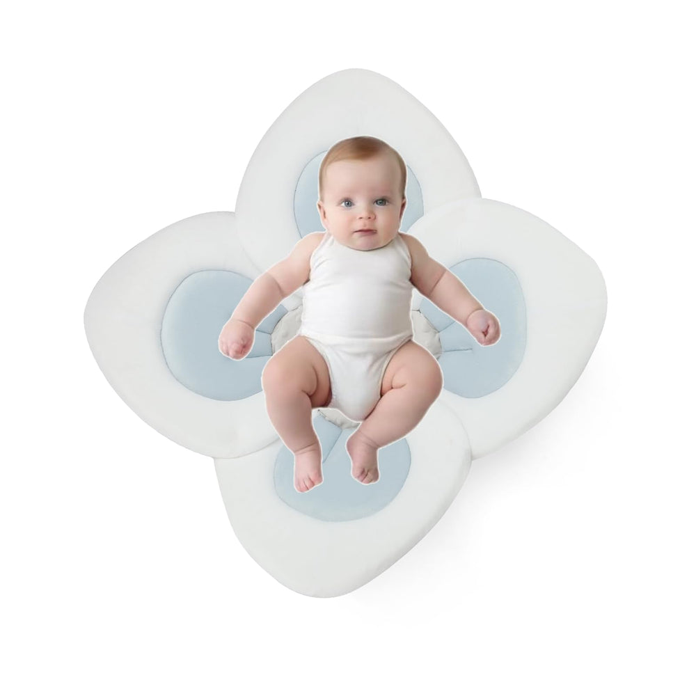 PandaEar Non-slip bottom with traction dots keeps babies secure on wet surfaces.