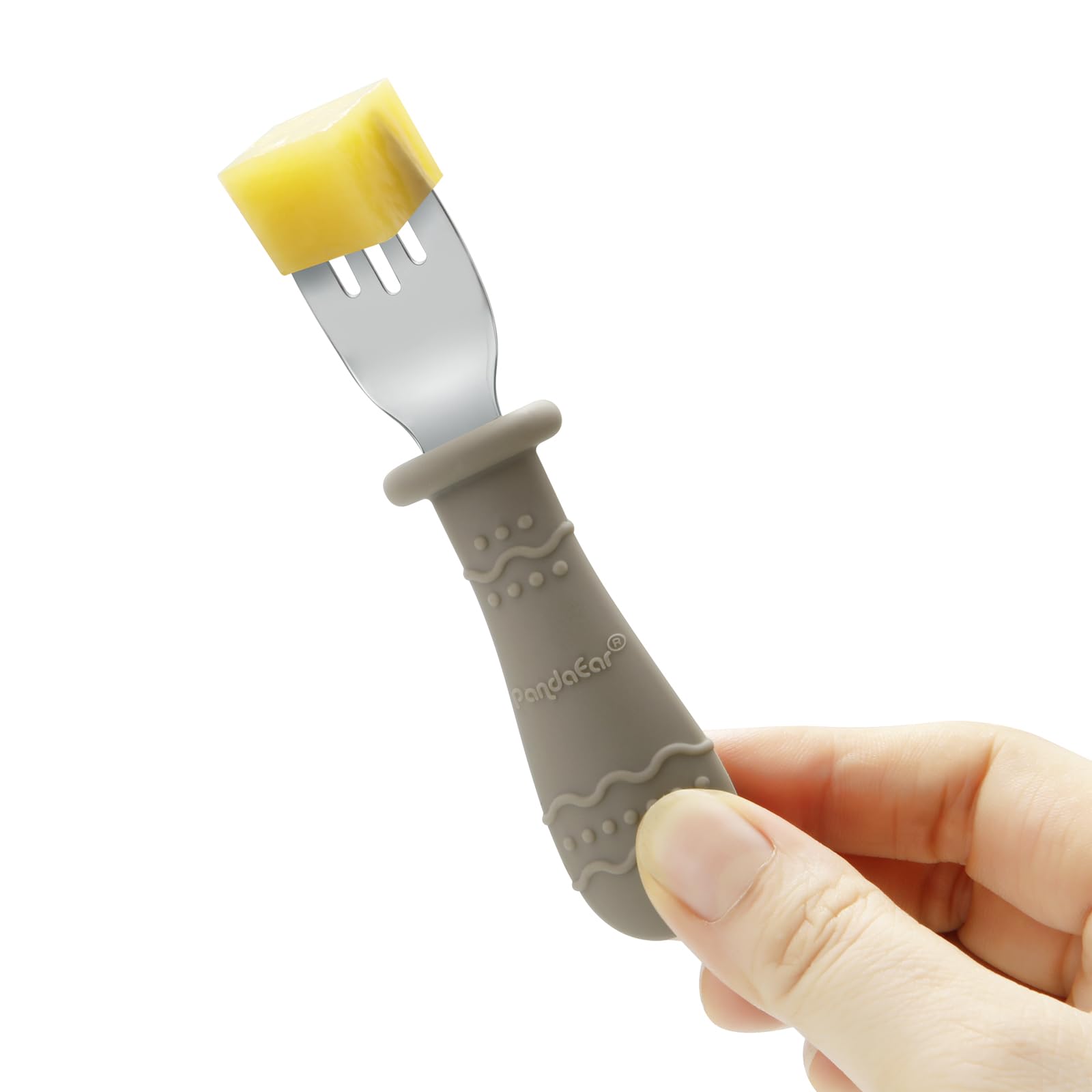 PandaEar safe-rounded design promotes gentle, comfortable feeding.