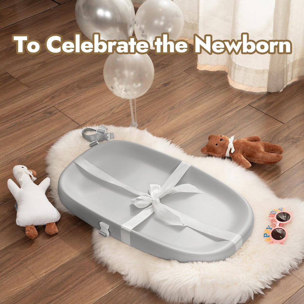 Papablic wipeable pad makes a thoughtful gift for new parents seeking convenience.