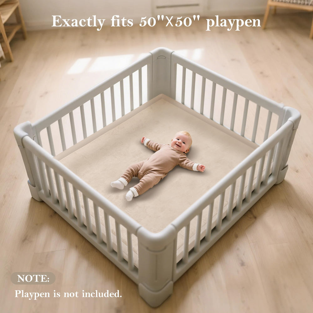Water-repellent fabric on PapaMama play mat for easy cleaning