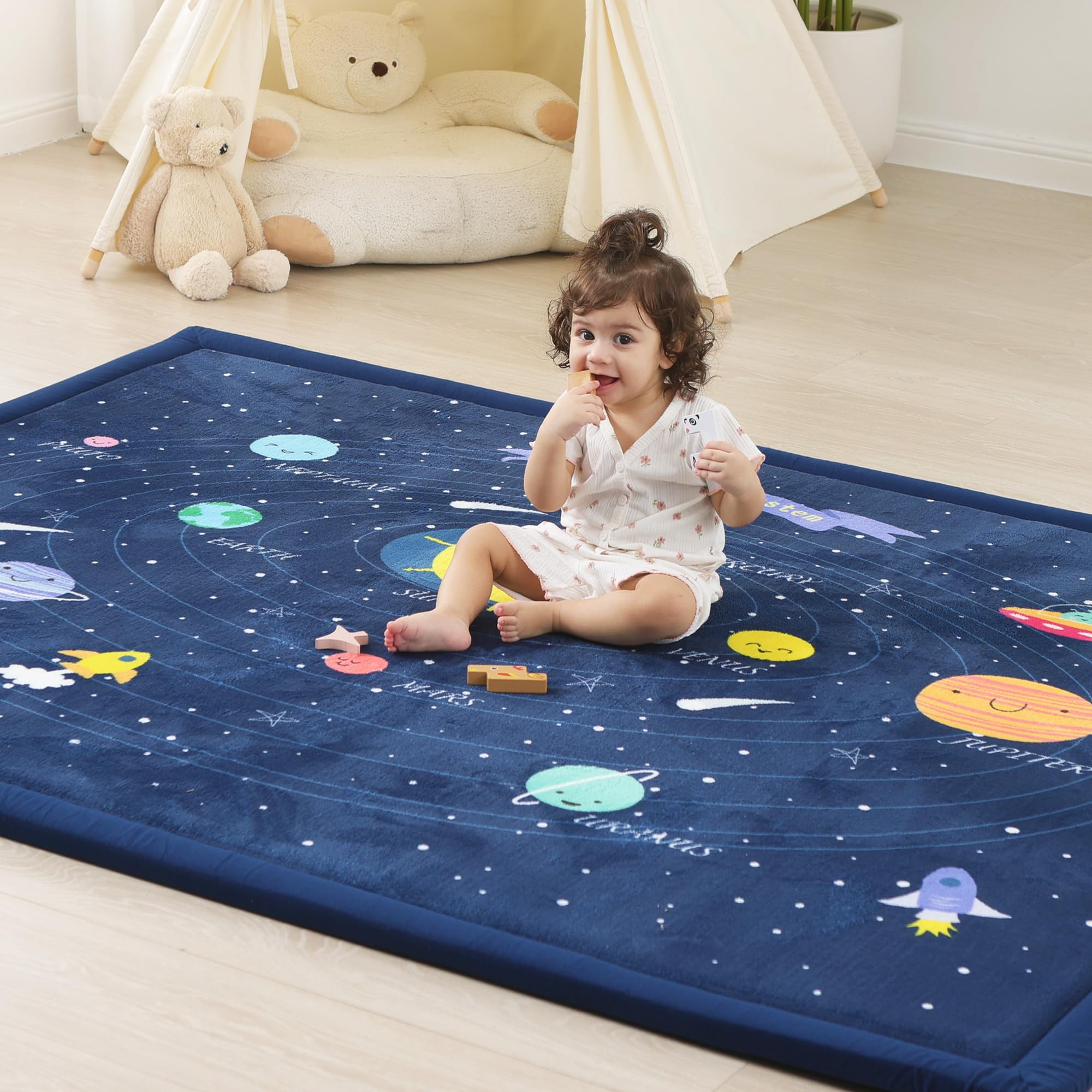 PaPaMat baby play mat close-up showing soft memory foam cushion