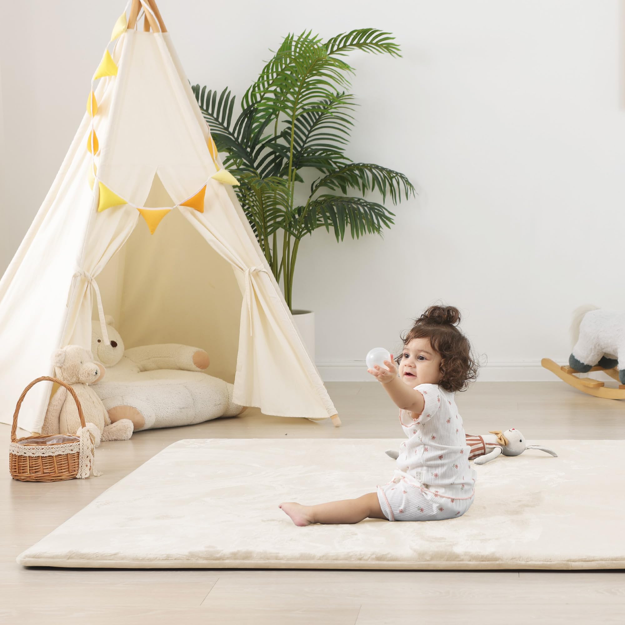 PaPaMat easy cleaning maintenance for busy families