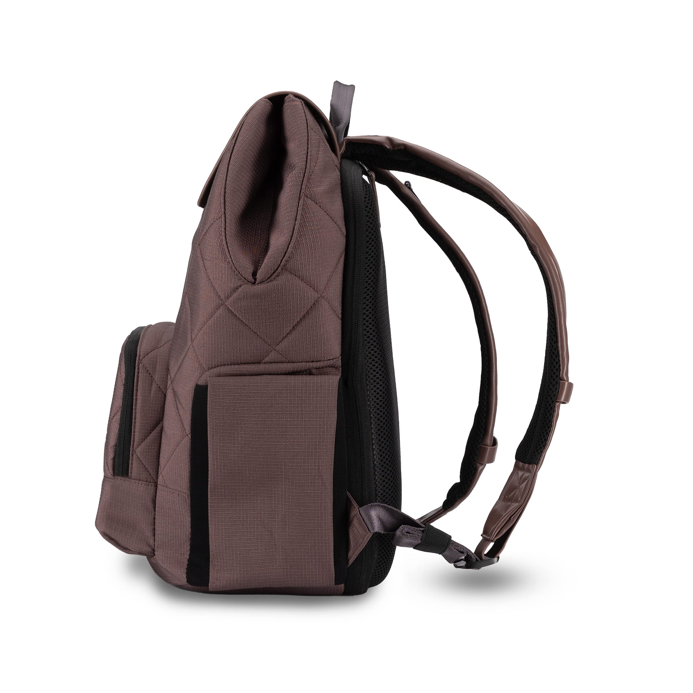 PAPERCLIP Jojo comfortable shoulder strap eases long days on the go.