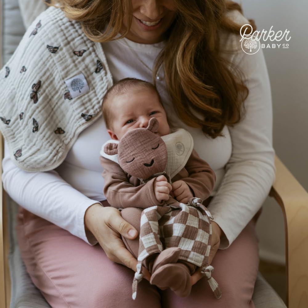 Toddler-friendly Parker Baby Co. lovey used during car rides for comfort.