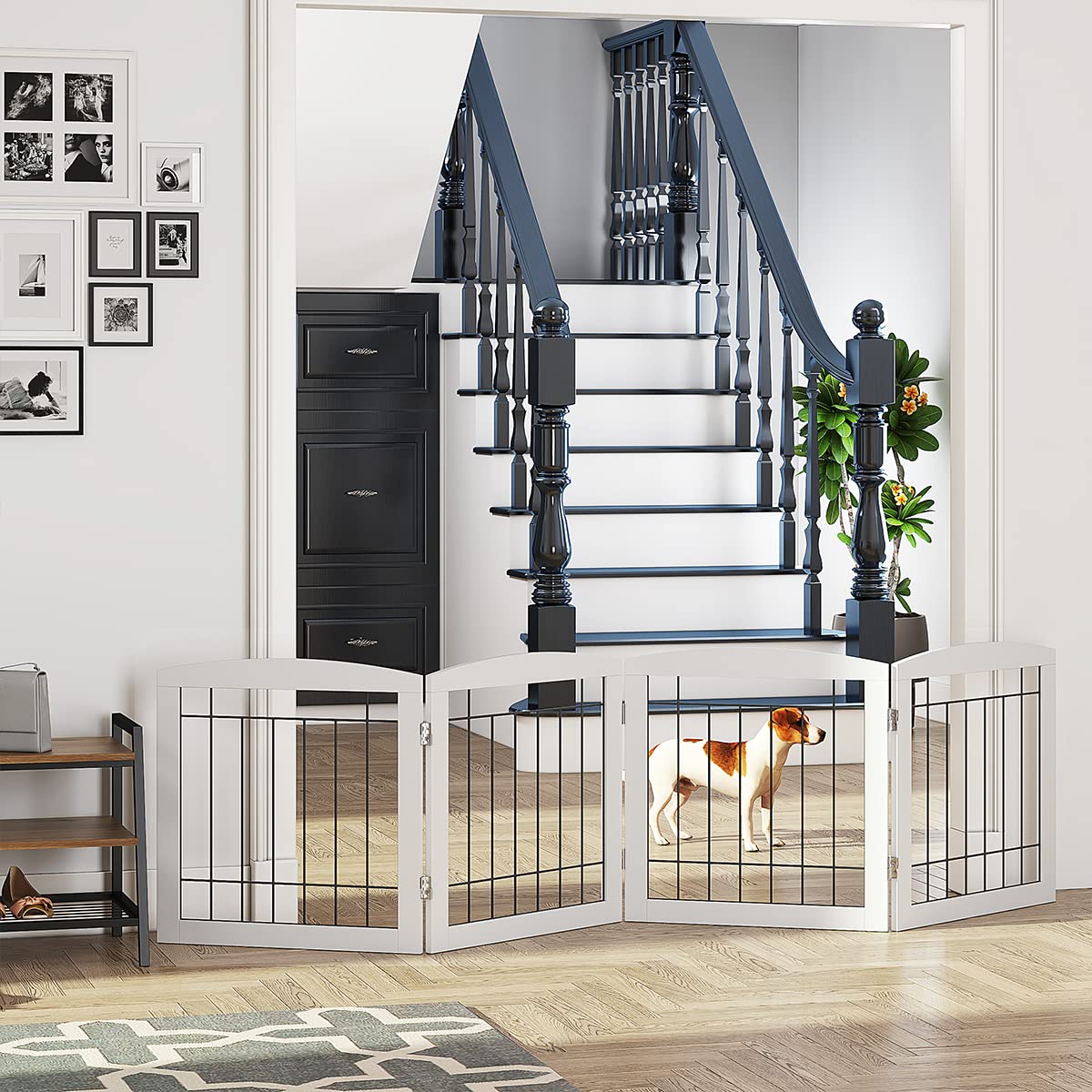PAWLAND dog gate ideal for staircases and top-of-stairs use.