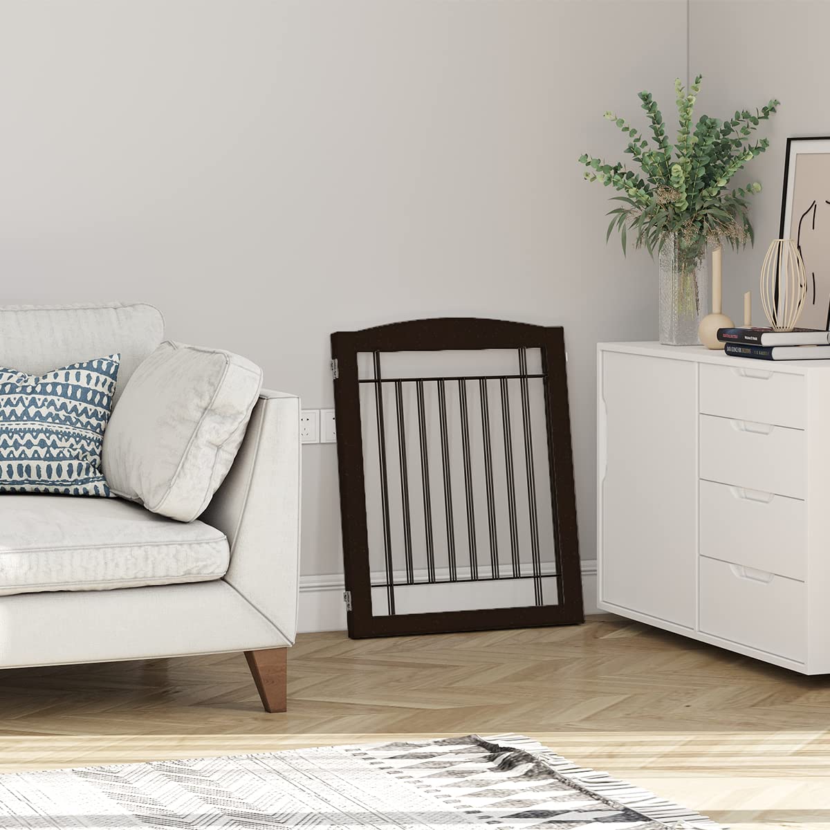 PAWLAND FSC-certified wood gate emphasizing eco-friendly materials