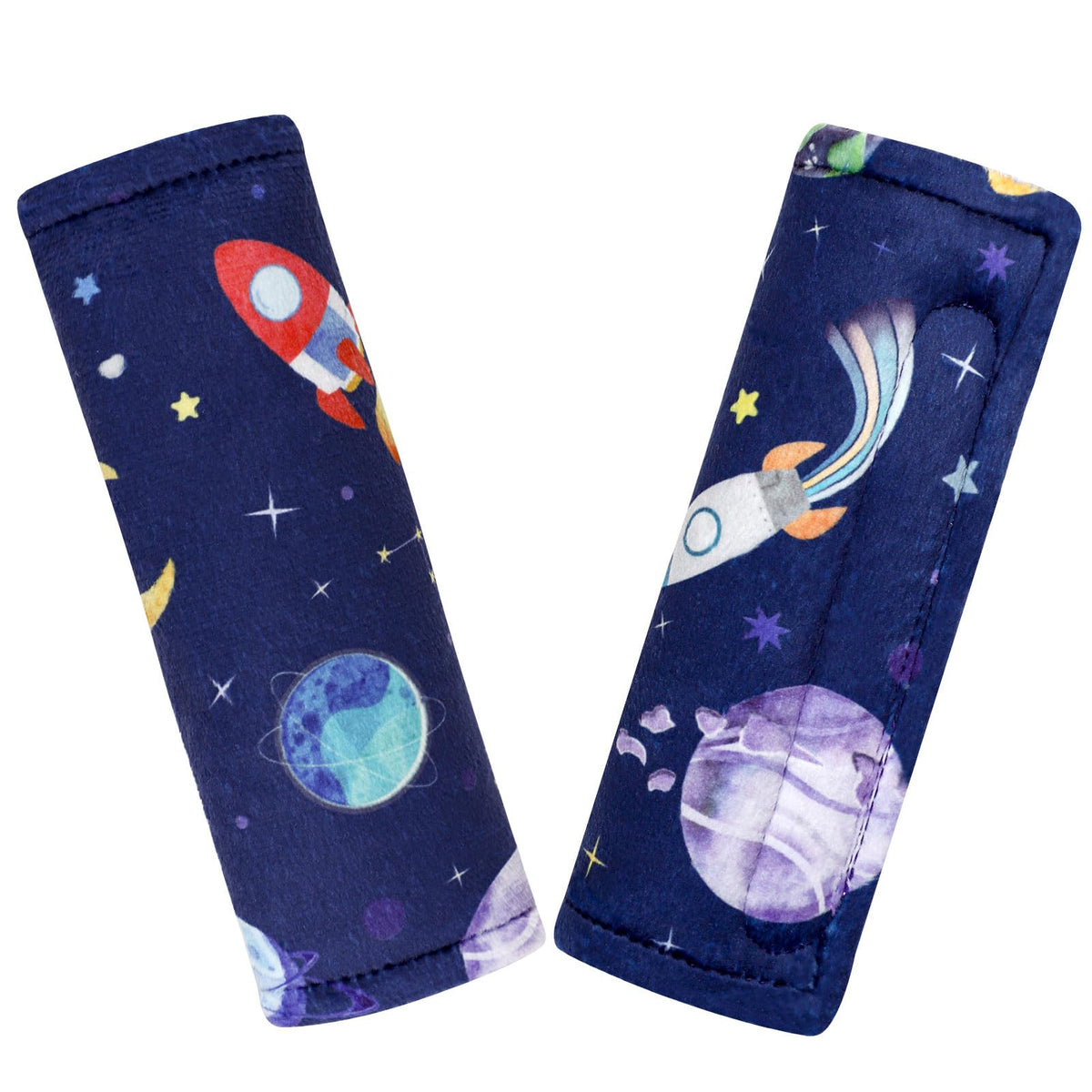 Pea Pod outer-space strap cover protects baby's delicate skin during car rides.