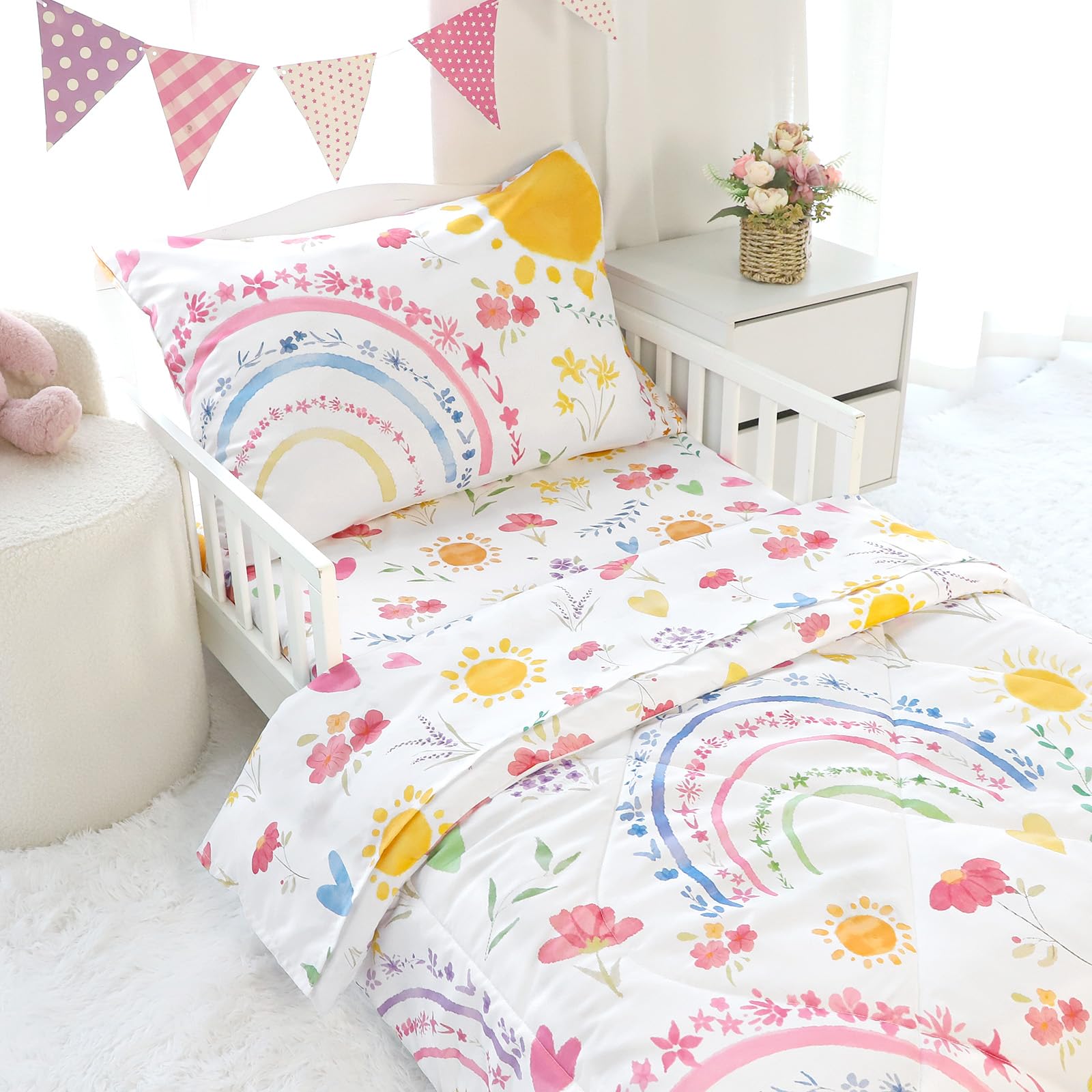 Pea Pod flat sheet 45x60 for easy toddler bed setup.