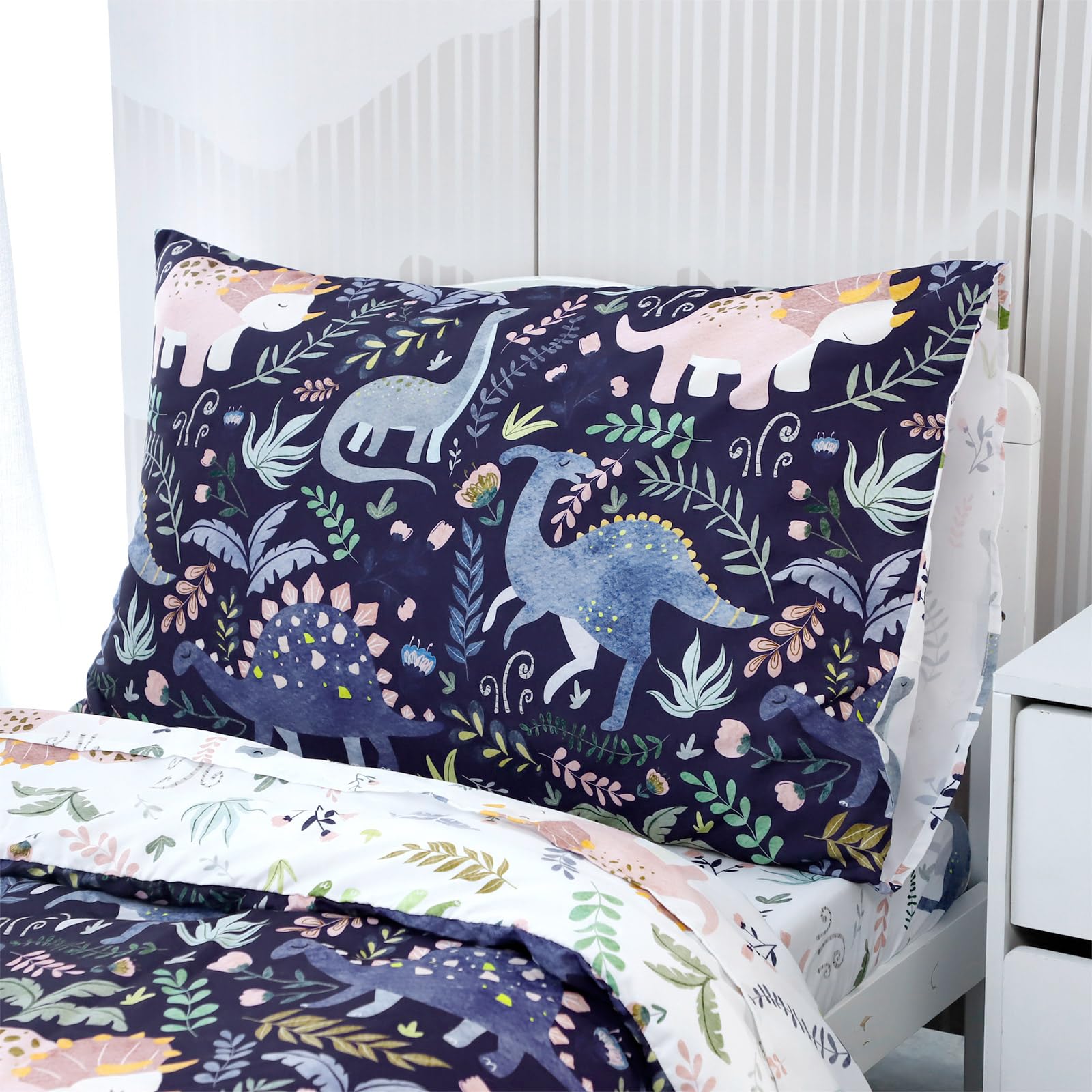 Pea Pod microfiber close-up shows soft, wrinkle resistant fabric
