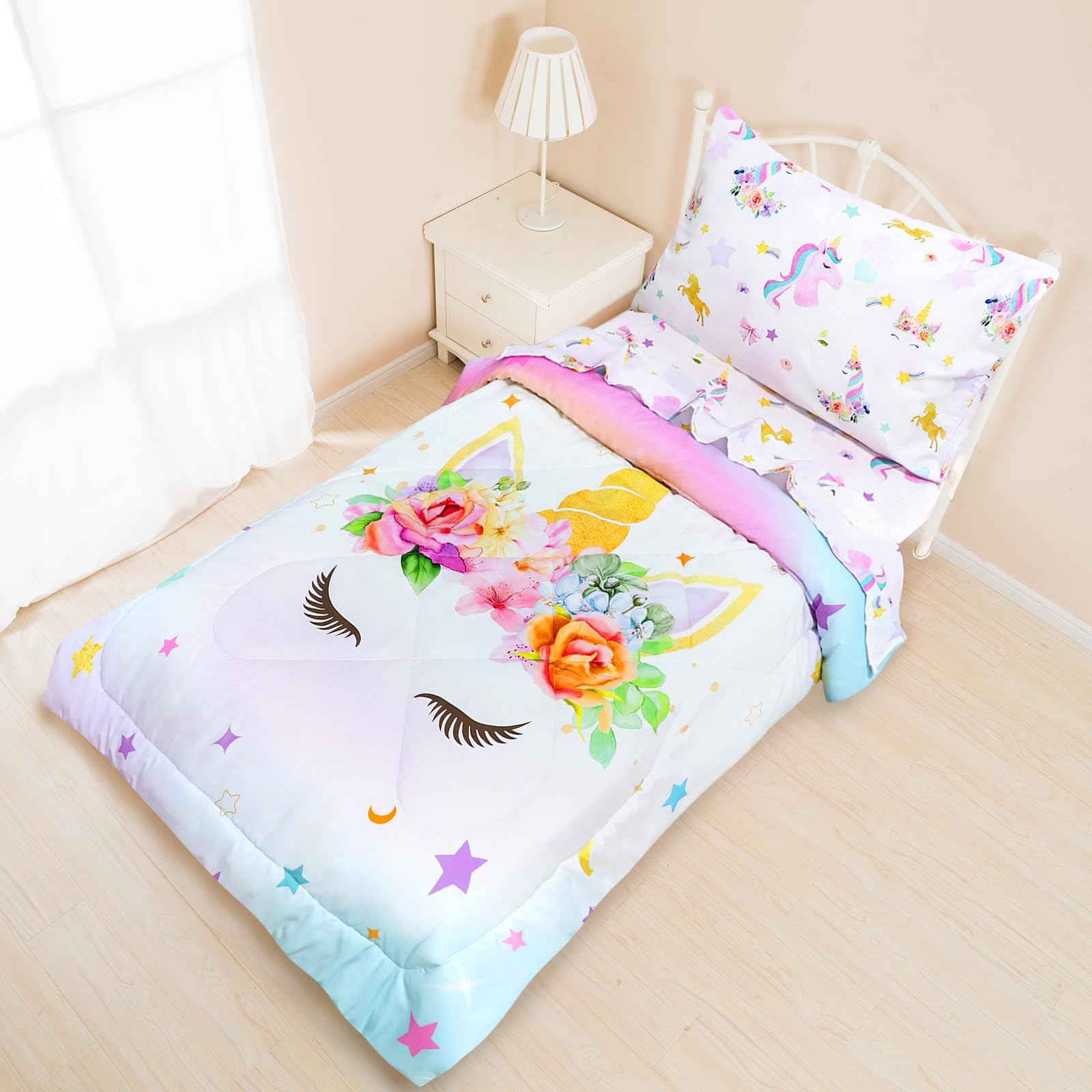 Pea Pod unicorn toddler bedding set showing unicorn and floral motif for a joyful bedtime