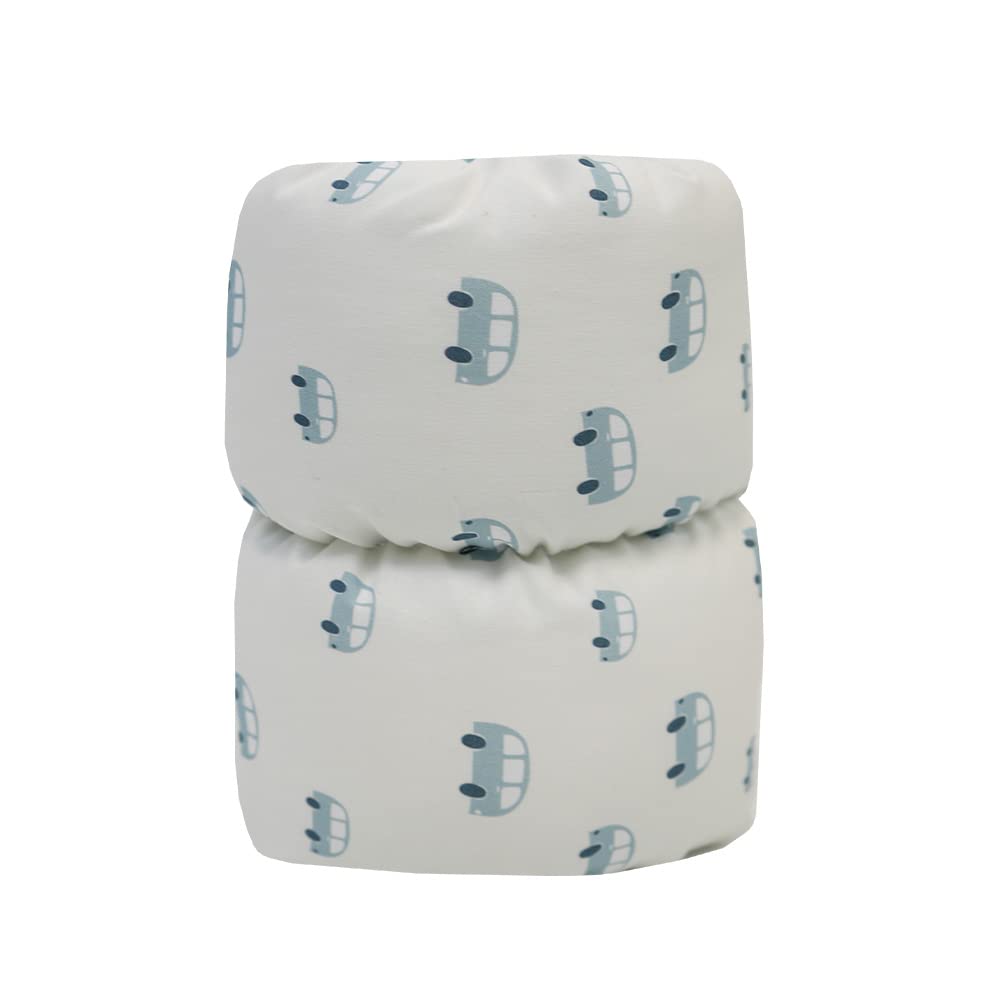 Pello Comfy Cradle wrapped around the arm for comfortable nursing