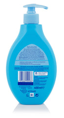 Penaten no tears formula close-up highlighting eye-friendly bath care