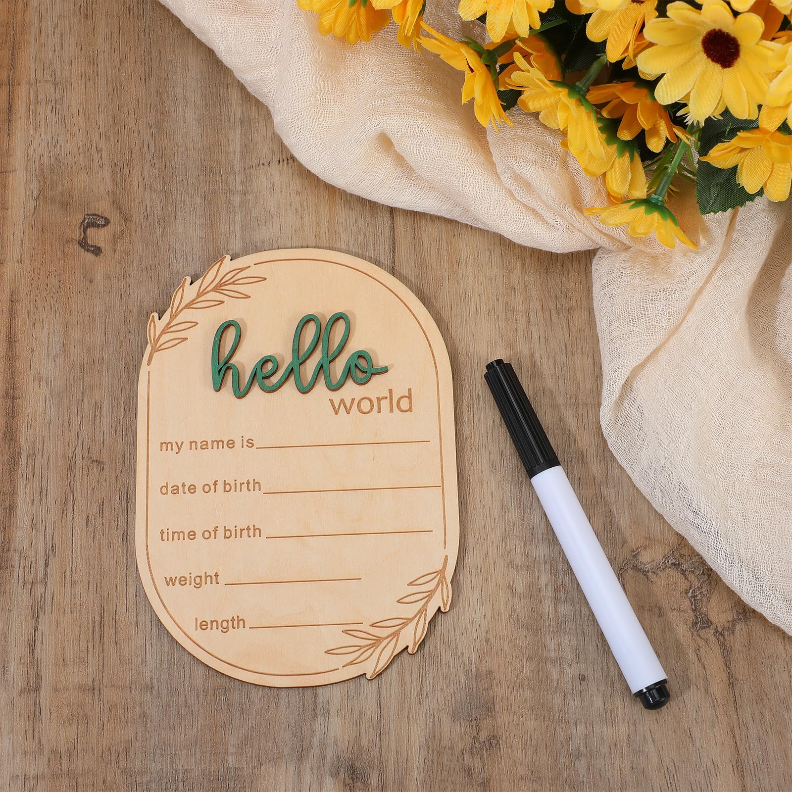 PEOVLVN compact birth-announcement-plaque easy to display on a shelf.