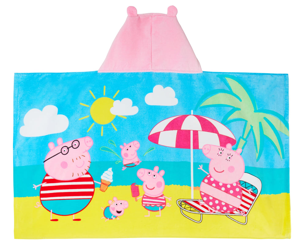 Peppa Pig hooded towel featuring Evie and family for holiday fun