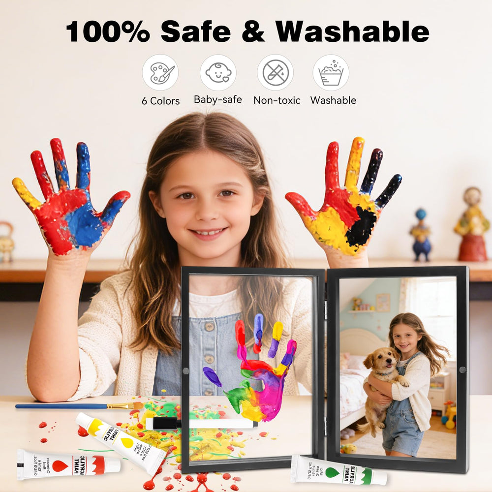 Pequecom acrylic glass sheets protect prints for display.