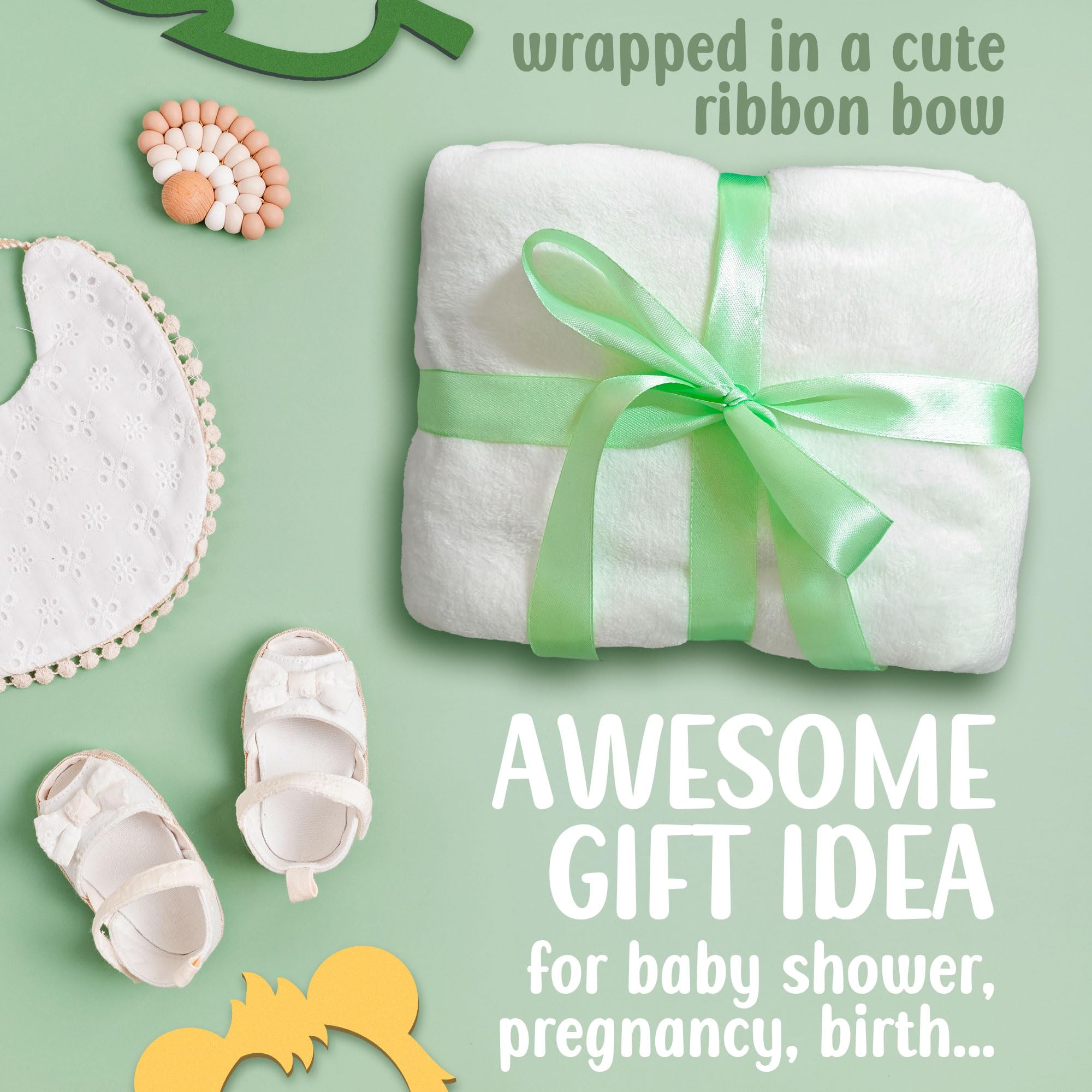 Pereira Store milestone blanket with green border offers unisex nursery decor and keepsake value.