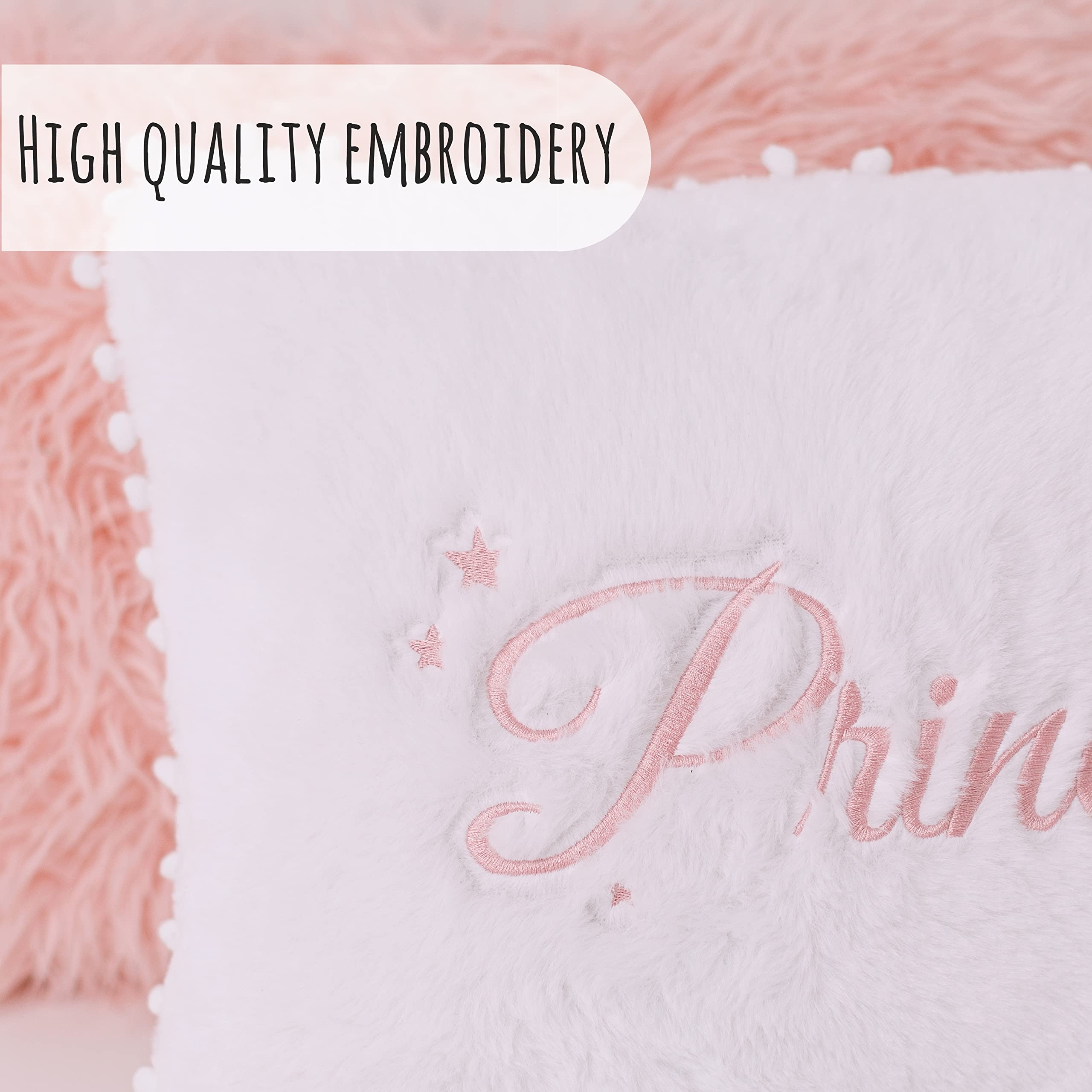 Perfectto Design 17x13 pillow set offers versatile nursery and bed decor options.