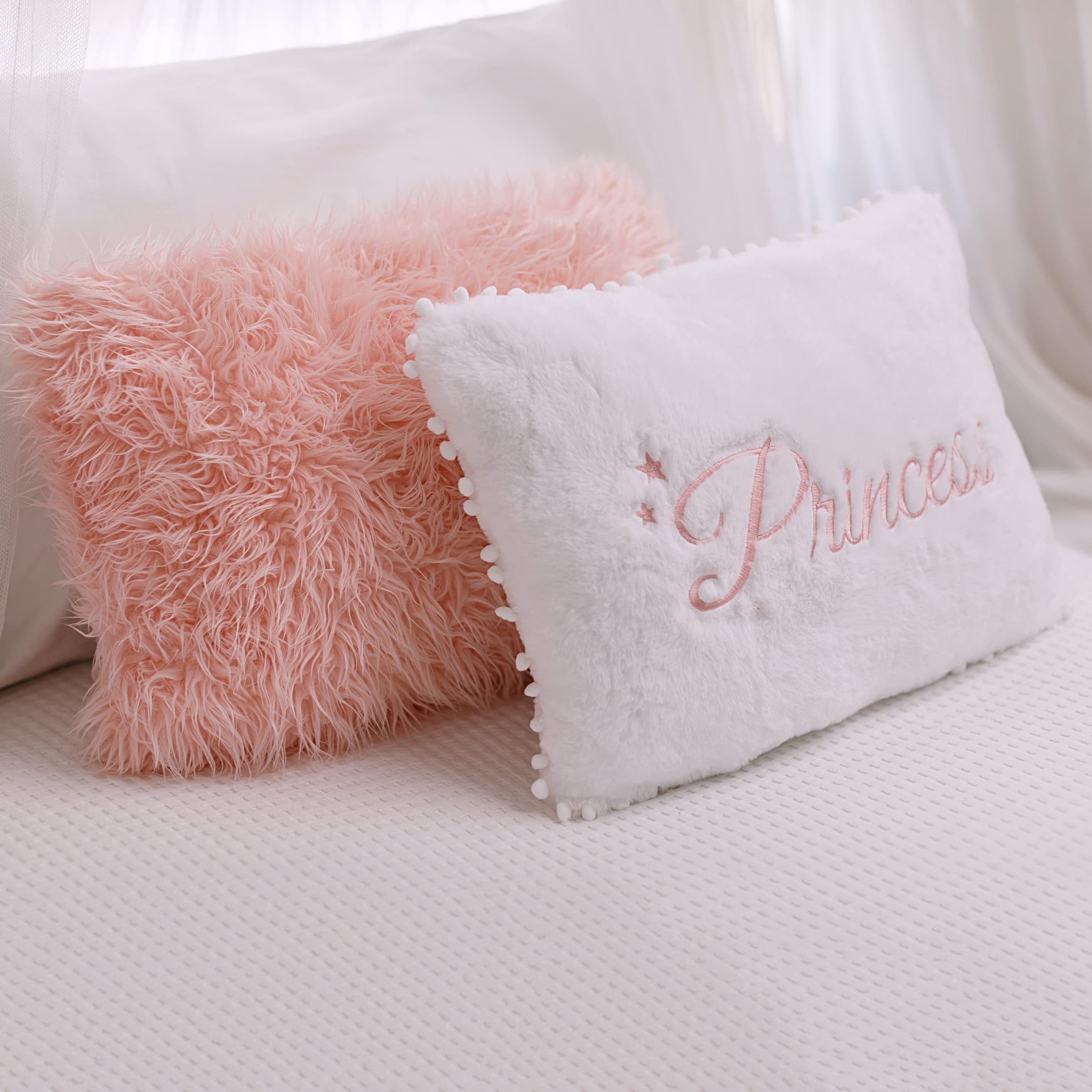 Perfectto Design washable polyester pillows stay soft and easy to care for with cold water wash.