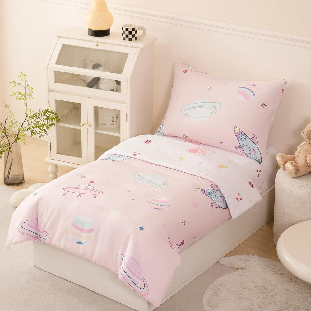 PERFEMET pink space fitted sheet with breathable microfiber for all-night comfort.
