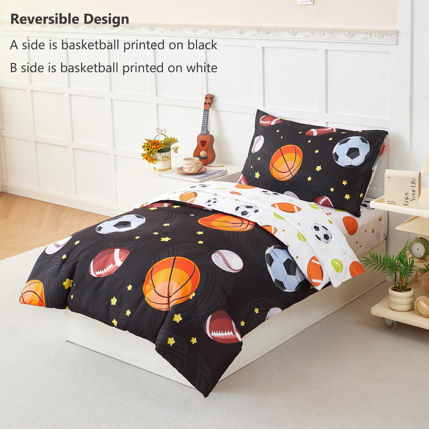 PERFEMET fitted bottom sheet with elastic edge ensures a snug crib fit.
