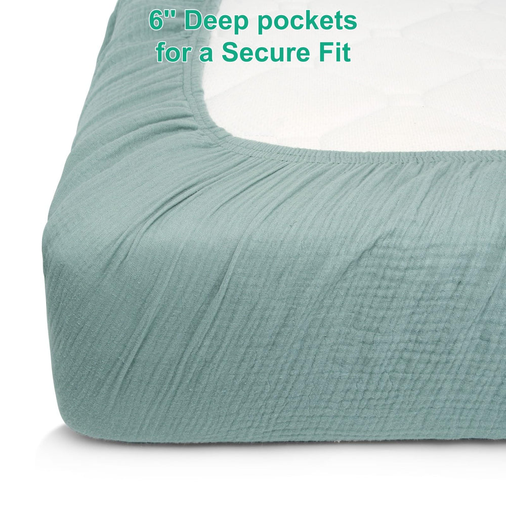 Pet Rejoir crib sheet with elastic deep pocket, snug and secure fit