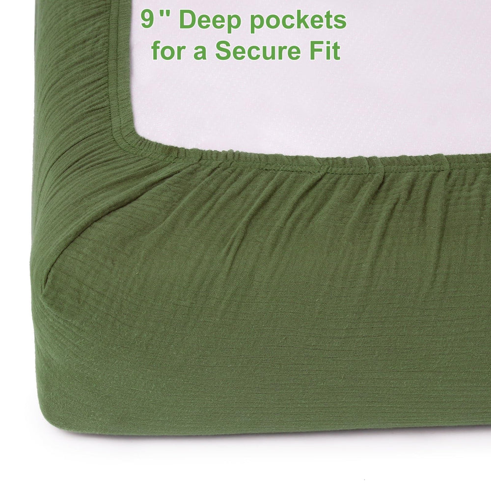 Pet Rejoir muslin crib sheet elastic edge close-up demonstrating snug fit