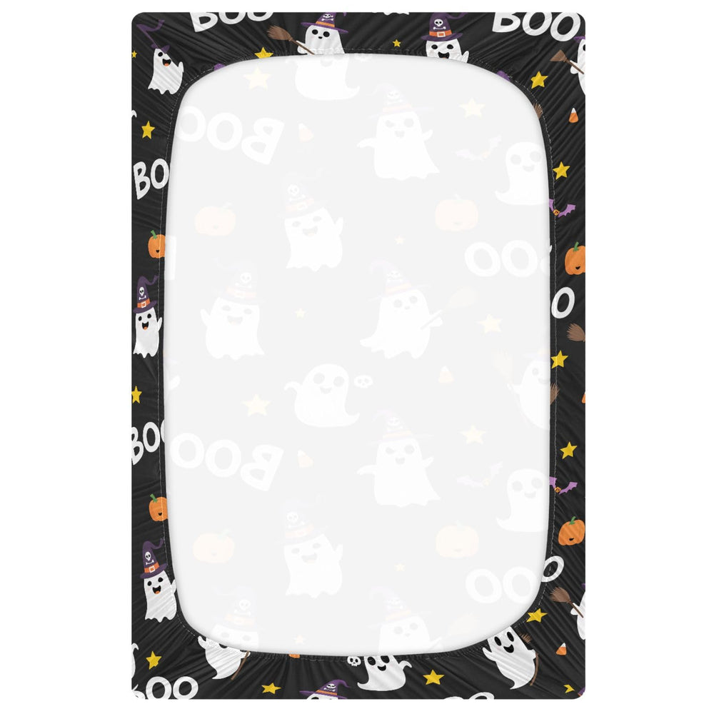 Pfrewn fade-resistant crib sheet maintains vibrant colors after washes.