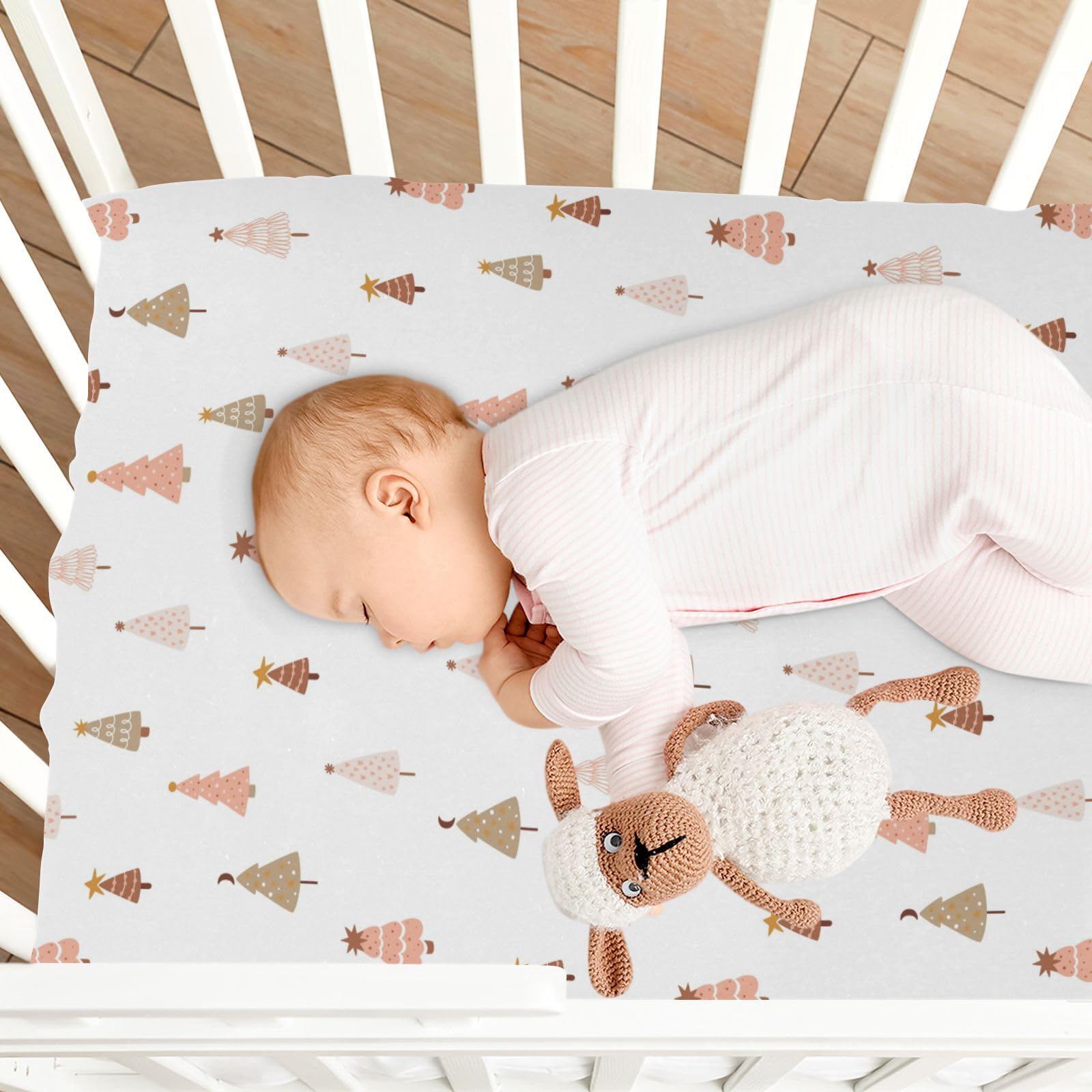 Pfrewn travel-ready pack-play sheet supports daycare and travel naps