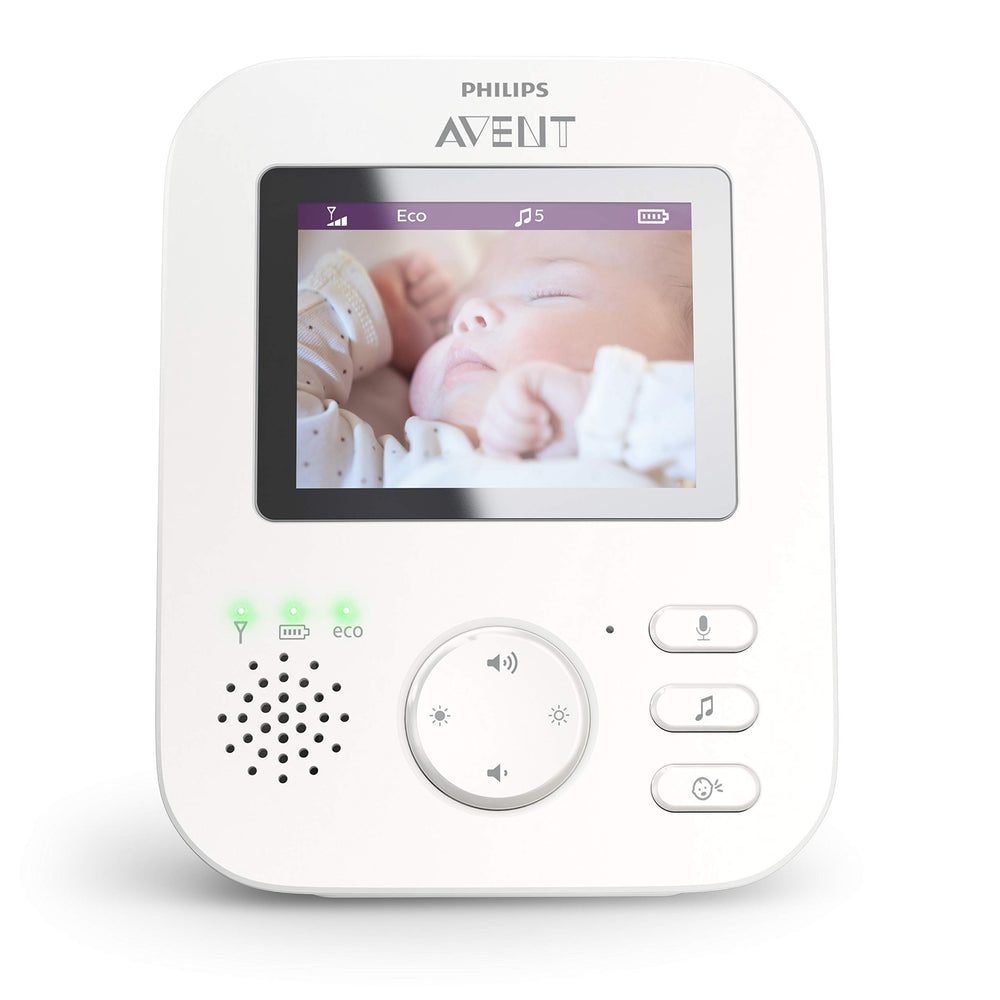 Philips Avent night vision view shows baby in darkness