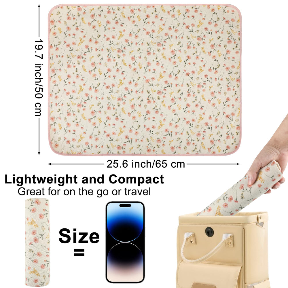 PHOEBUS BABY changing pad folded compact for light travel.