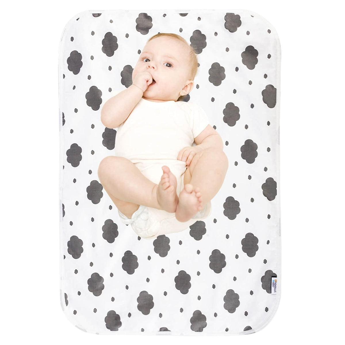 PHOEBUS BABY changing pad setup for quick, hygienic diaper changes on the go