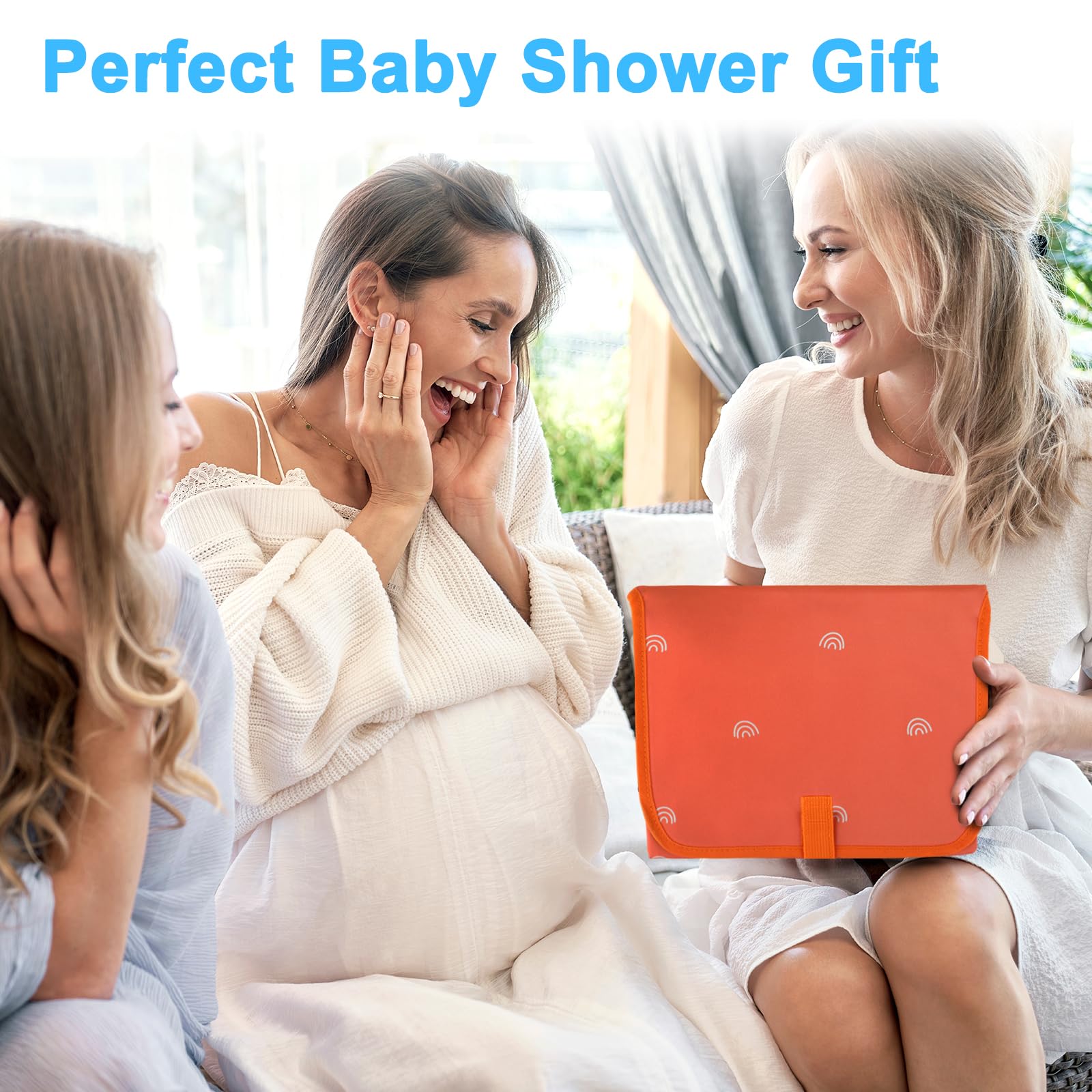 PHOEBUS BABY compact mat suited for car trips and parks.