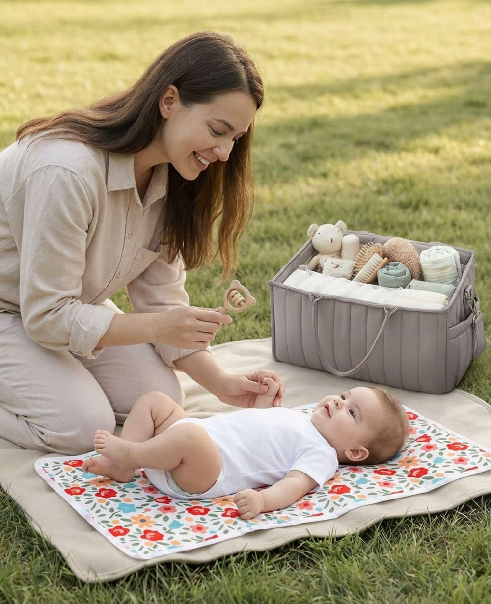 PHOEBUS BABY waterproof Oxford exterior—easy wipe-clean cleanup after use.