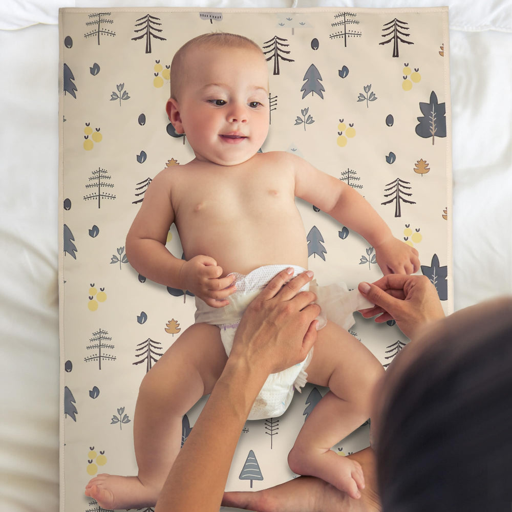PHOEBUS BABY vegan leather mat close up showing waterproof surface for diaper changes