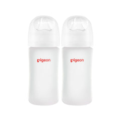 Pigeon silicone-coated baby bottle glass-inside, silicone-outside offers easy cleaning and a natural feeding feel.