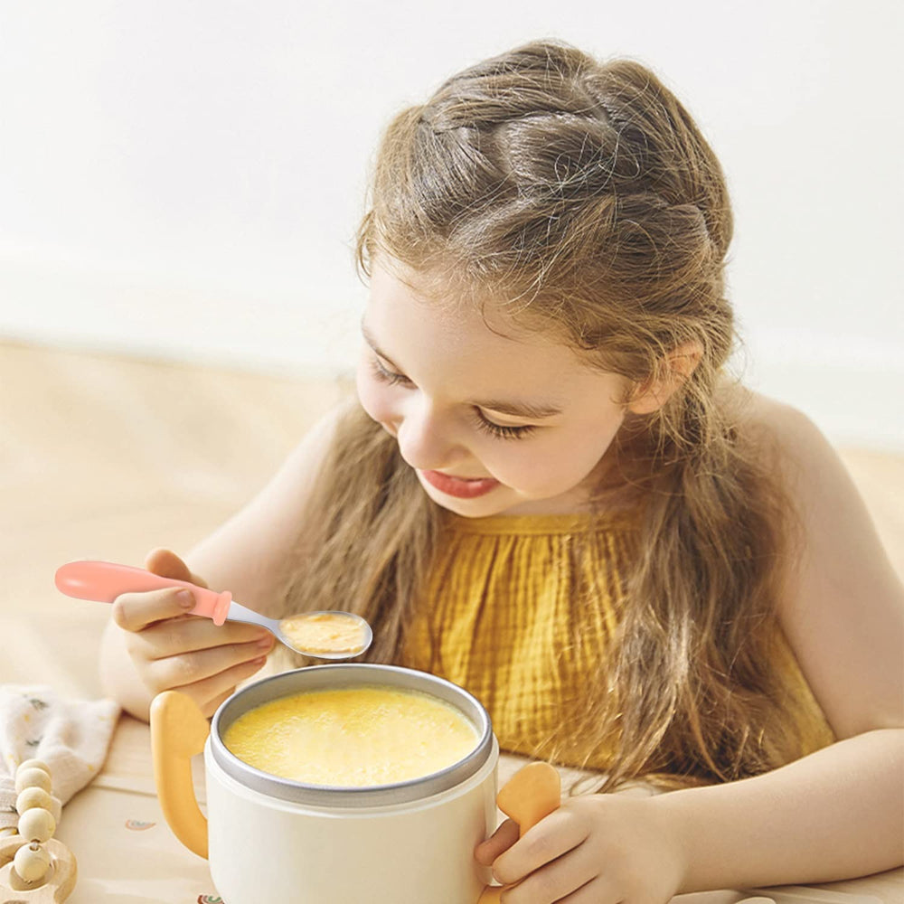 Pimoys round smooth-handle design helps kids learn table manners