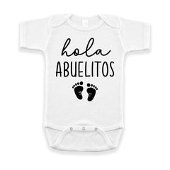 Pineapple Pancake Kids Hola Abuelitos bodysuit front design—perfect pregnancy announcement prop for grandparents.