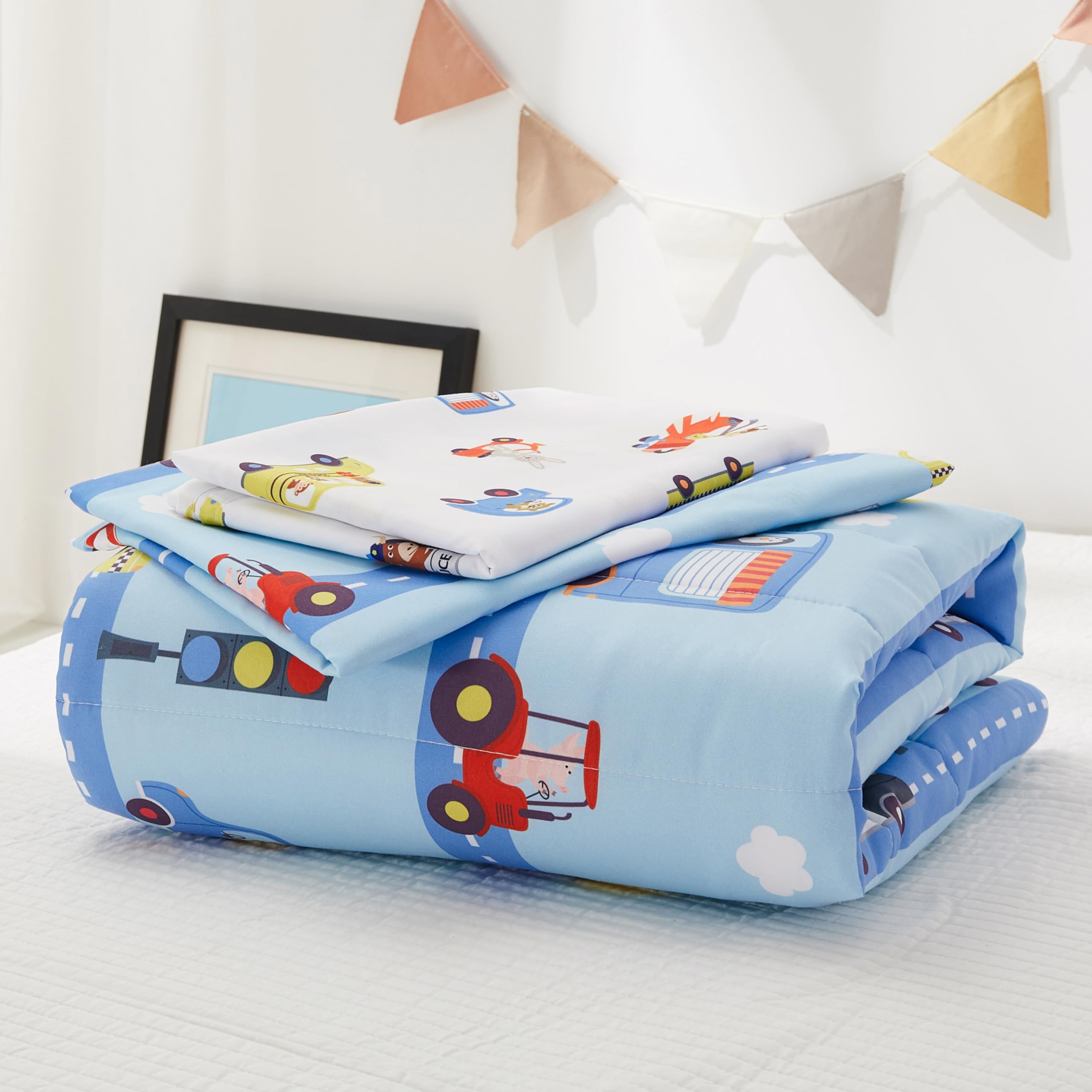 PINNKKU easy-care bedding—machine washable, quick to dry and simple upkeep.