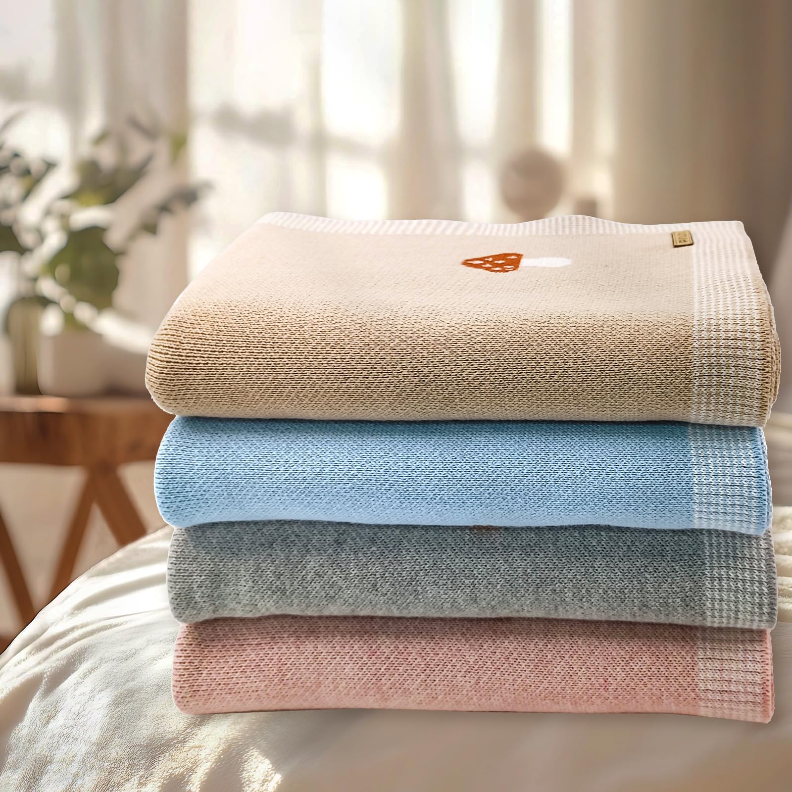 Pinuotu Mushroom Blanket machine-washable for easy care.