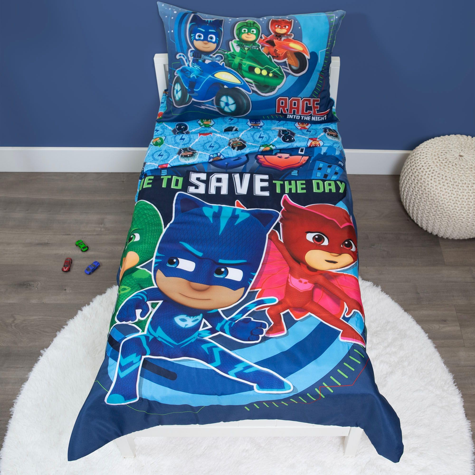 PJ Masks reversible bedspread with Cat Boy and friends for cozy nights